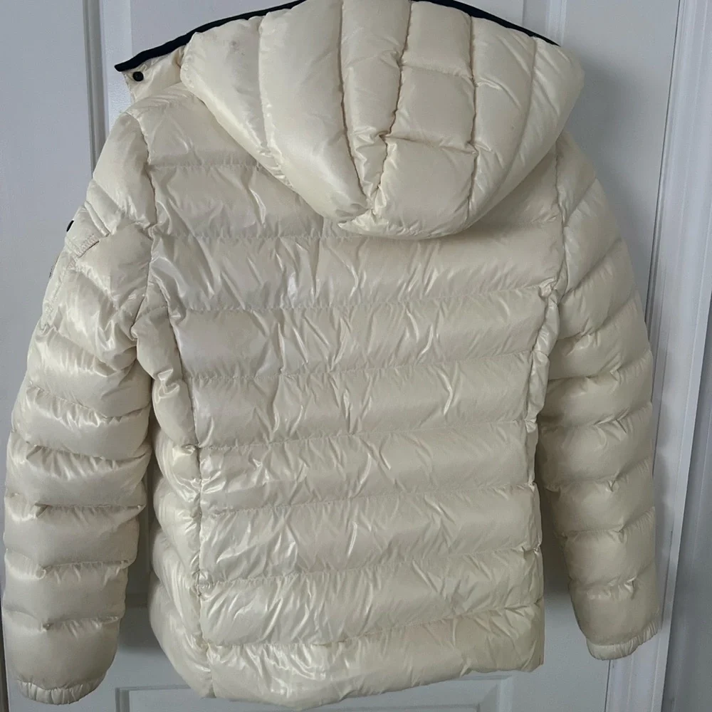 Moncler Off-White Puffer Jacket - Picture 4 of 6
